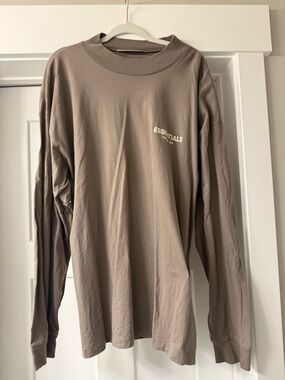 Essentials Fear of God Men’s Long sleeve shirt. NWOT